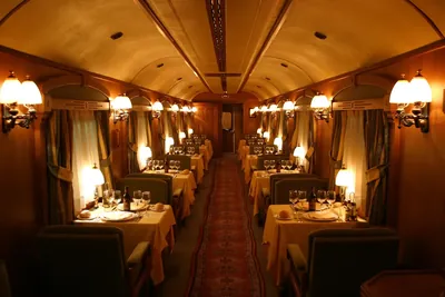 Salonrijtuig van een klassieke trein